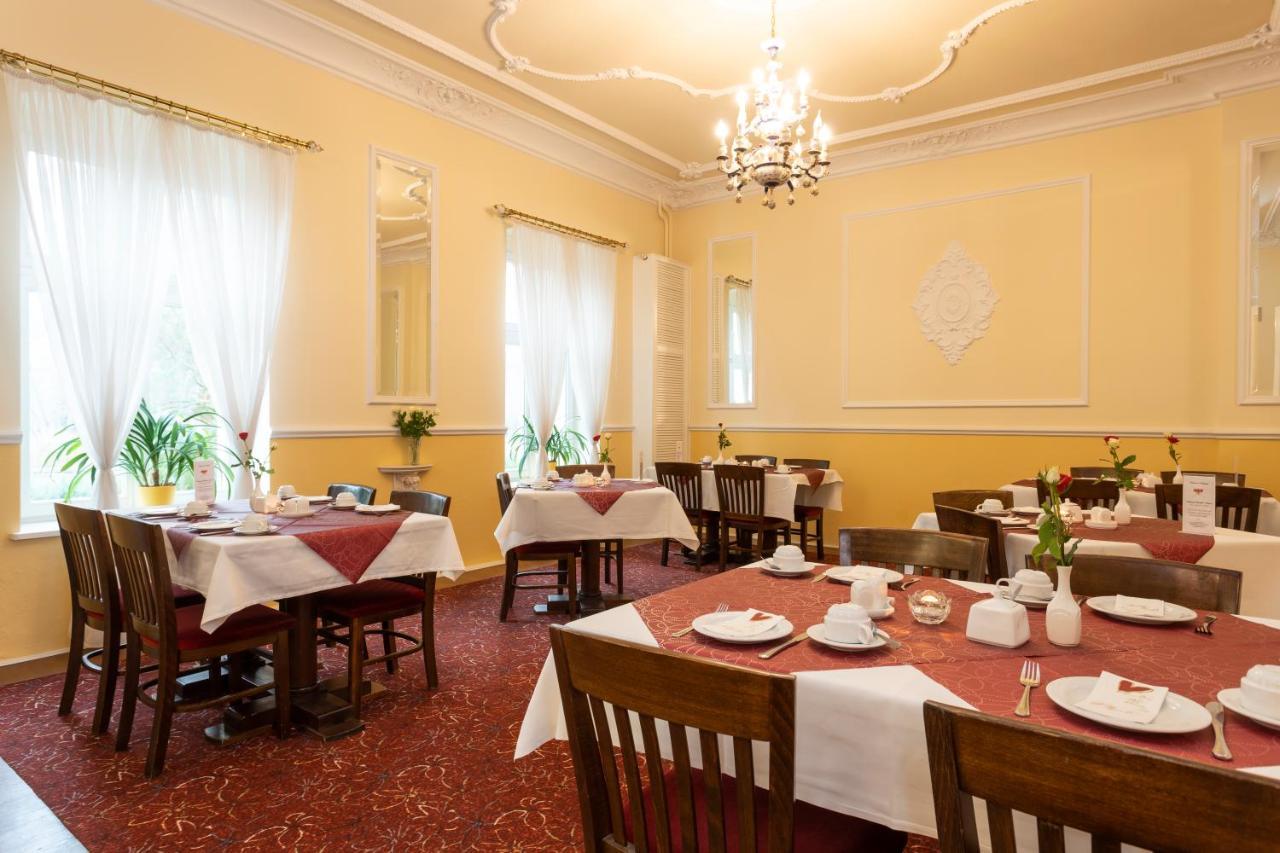 Palais Am Kleistpark Hotel Frankfurt  Bagian luar foto