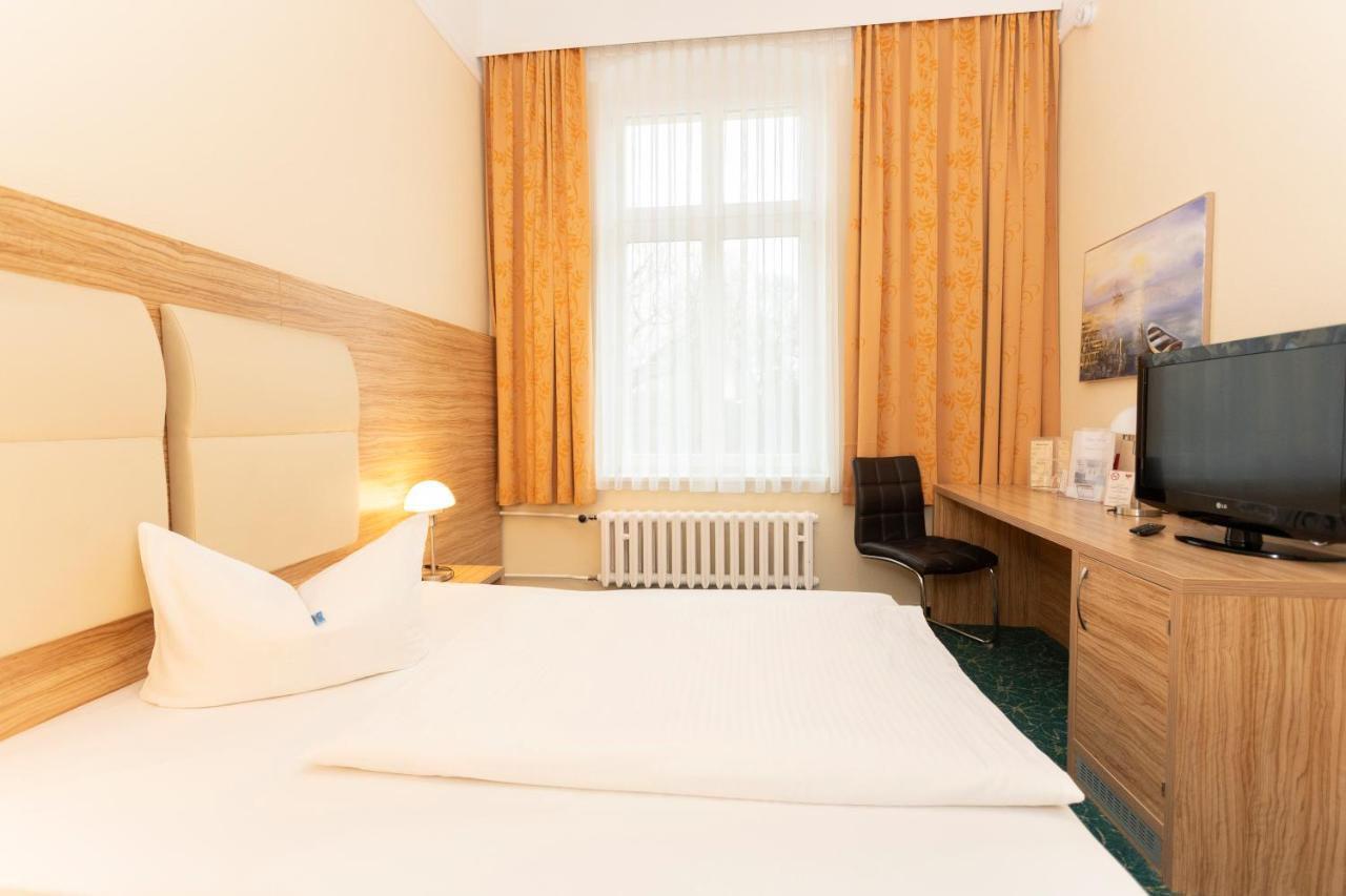 Palais Am Kleistpark Hotel Frankfurt  Bagian luar foto